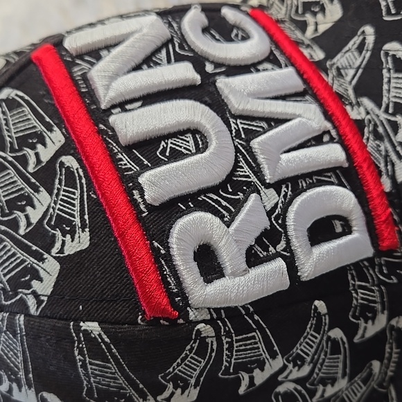 2009 RUN DMC Baseball Cap - Picture 2 of 5